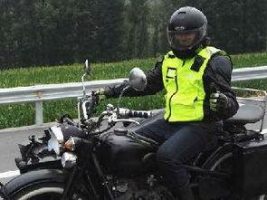 摩托车婚纱照图片大全