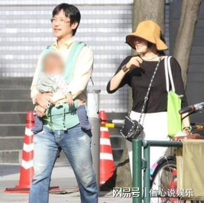 日本男明星私服,日本男明星私服穿搭解析